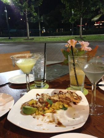 Tommy Bahama Restaurant and Bar